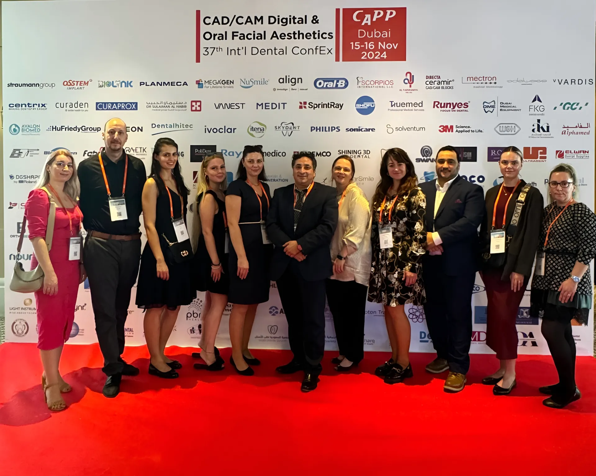 Tím kliniky EDEMED Štúdio na medzinárodnej zubnej konferencii CAPP v Dubaji, november 2024